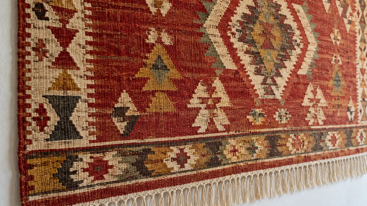 Silivri halı yıkama – kilim dokusu ve saçak detayı